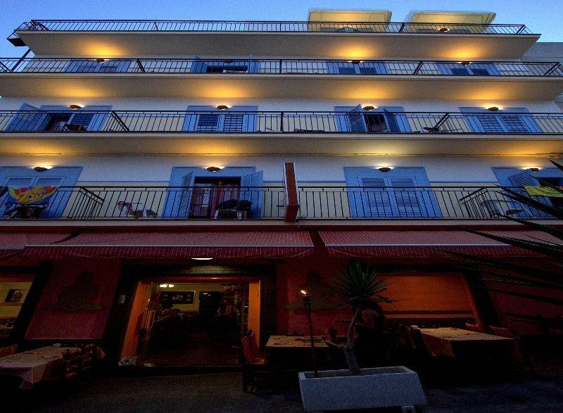 Guest house Ferrer